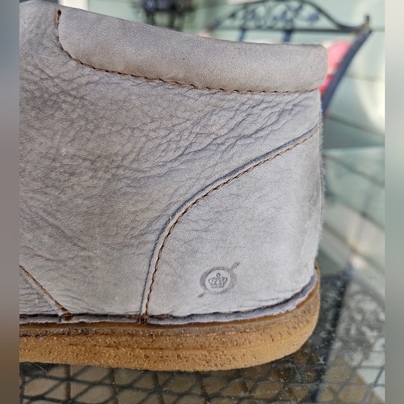 Like New Børn Men's 12M Grey Sampson Chukka Boot - Picture 11 of 15